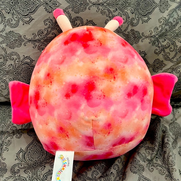 Eileen the Butterfly 8” Squishmallow *Easter 2023 Collection* - Picture 3 of 4